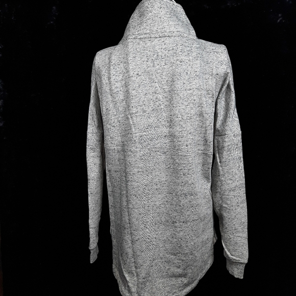 VS PINK Varsity Half-Zip Sweatshirt Gray SZ Small - Picture 4 of 9